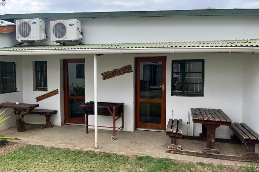 5 Bedroom Property for Sale in Jansenville Eastern Cape